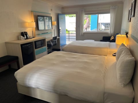 Deluxe Room, Multiple Beds | Blackout drapes, soundproofing, WiFi (free), bed sheets