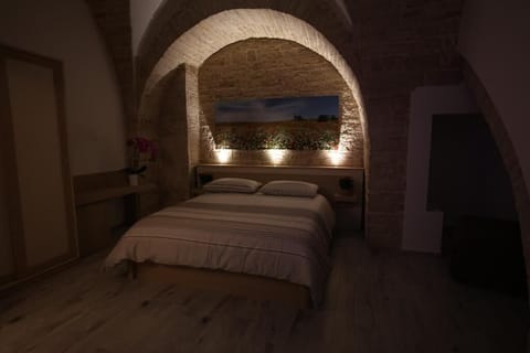 Deluxe Room, 1 Double Bed | Frette Italian sheets, premium bedding, down comforters