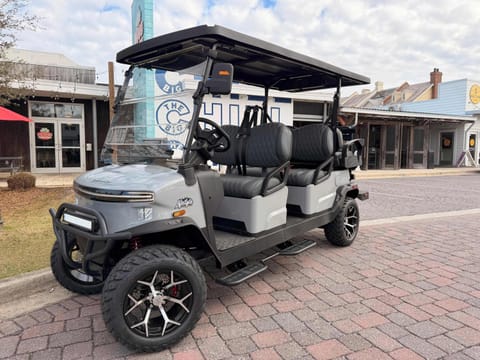 Brand new 6-seater golf cart