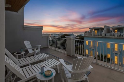 Rooftop Patio