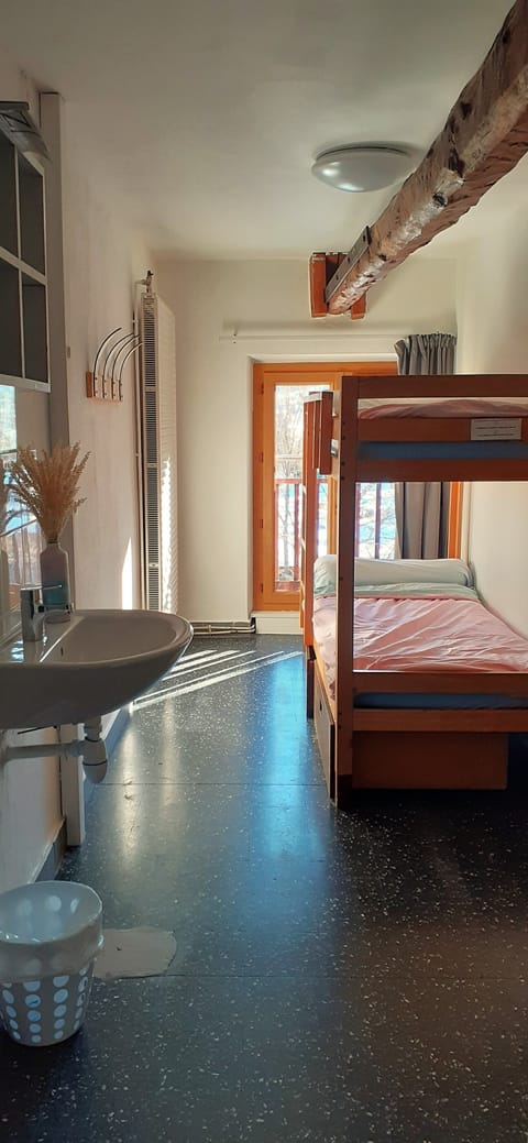 Blackout drapes, soundproofing, free WiFi, bed sheets