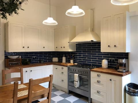 Kitchen, recently upgraded 