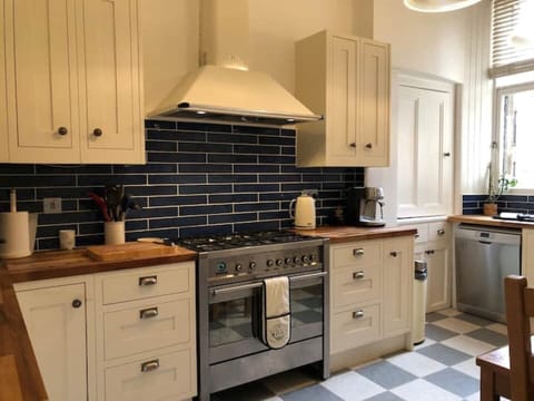 Kitchen, recently upgraded 