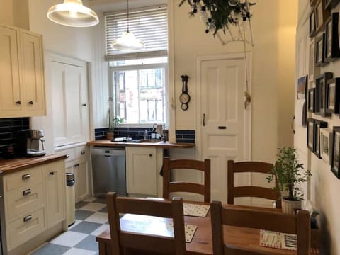 Kitchen, recently upgraded 