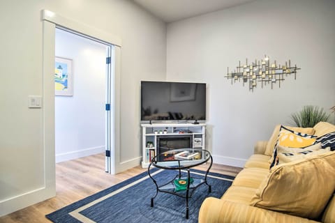 Oak Bluffs Vacation Rental | 2BR | 1BA | 950 Sq Ft | Stairs Required to Access