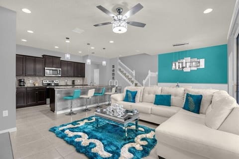 2424 Tangier Dr (Arranged) (2).jpg