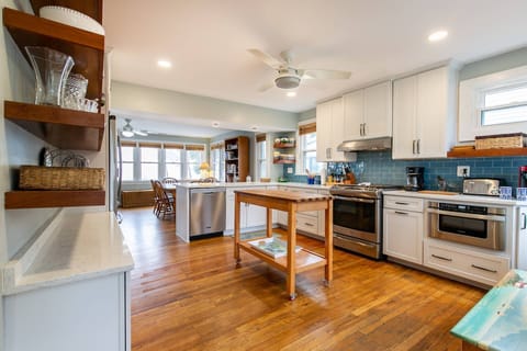Welcome to the renovated kitchen at Oh Happy Bay!