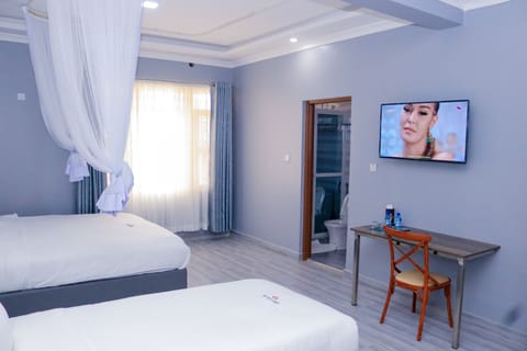 Desk, free WiFi, bed sheets