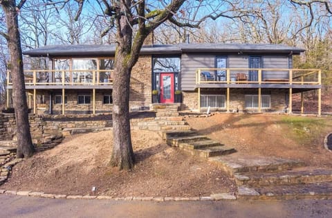 Located within minutes of everything the city of Fayetteville has to offer; while also sitting on natural tree-filled acreage, our home is the best of both worlds!