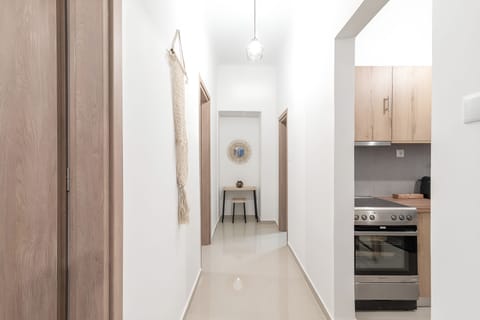 Superior Suite | Living area | TV