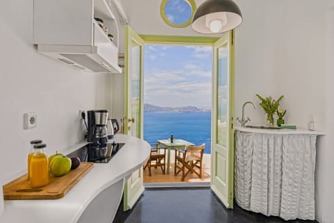 Deluxe Studio Suite (Soundscape suite) | Terrace/patio