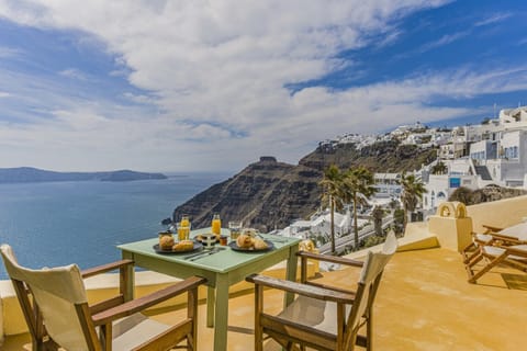 Deluxe Studio Suite (Soundscape suite) | Terrace/patio