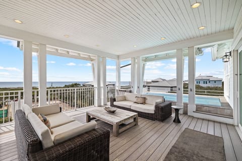 House, 5 Bedrooms | Property grounds