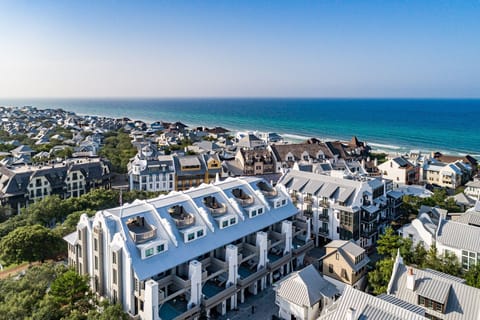 Condo, 6 Bedrooms | Aerial view
