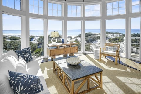 Condo, 3 Bedrooms | Interior