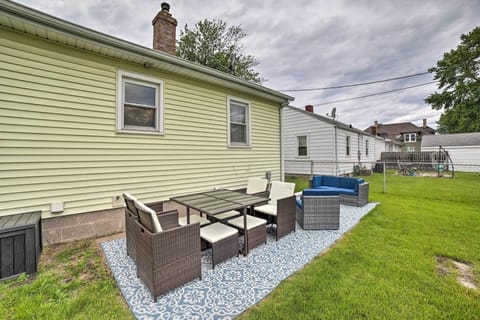 Dine outdoors! This dining table can seat 8 using the stools for extra seating!