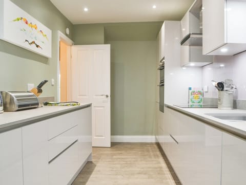 Kitchen | 1 Harney Peak - Harney Peak, Portinscale, near Keswick