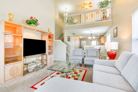 Greensboro Vacation Rental | 3BR | 2.5BA | Half Step to Enter | 1,614 Sq Ft