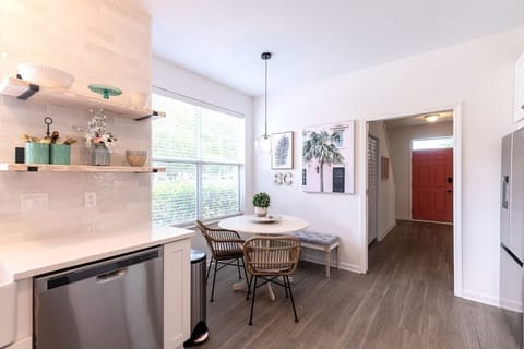 Eat in kitchen with seating for 4