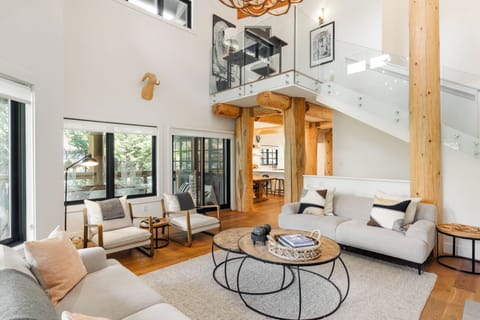 Main Floor - Living Room