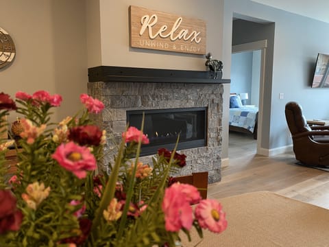 Welcome to "The Soul of the Rockies" 
Stay here to Relax & Unwind!