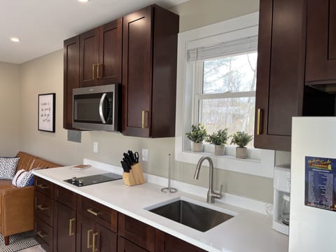 House, 1 Bedroom (No pets, tiny house, linens included) | Private kitchen | Full-size fridge, microwave, stovetop, coffee/tea maker