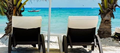 Apartment, 2 Bedrooms, Accessible | Beach