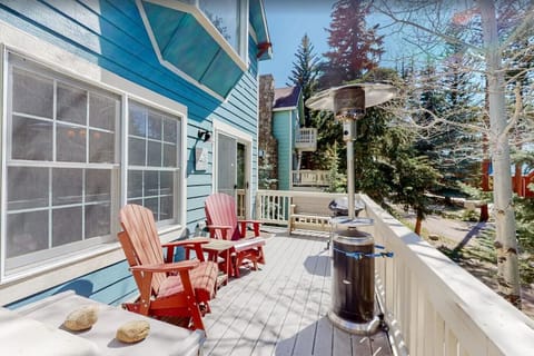 Back Deck, main level