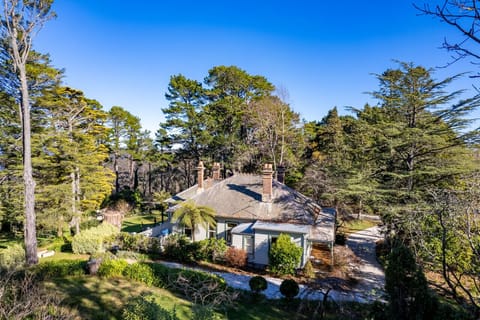 Set on 2 acres of established gardens, Carramar Estate is tranquil and secfuded
