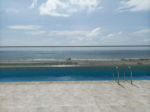 Apartment, 2 Bedrooms, Accessible, Smoking | Beach