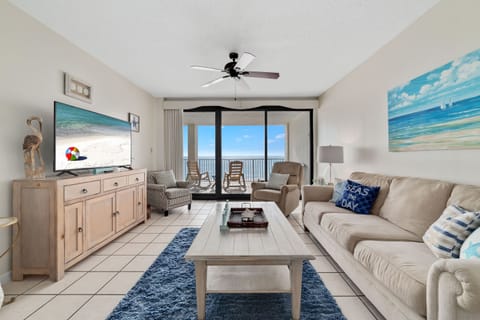 Welcome to Windward Pointe 504!