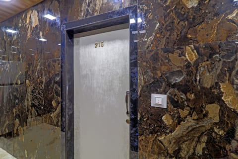Elevator