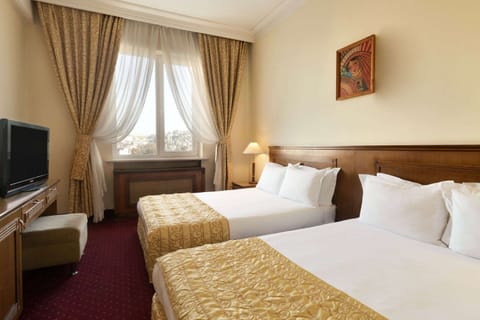 Suite, 2 Queen Beds, Non Smoking | In-room safe, desk, laptop workspace, blackout drapes