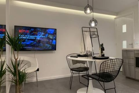 L-unit asvest 38 A Â· Hidden Gem of Delft heart of city center Delft