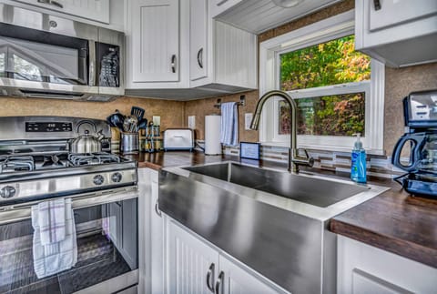 ParadisePoint Riverscape 11