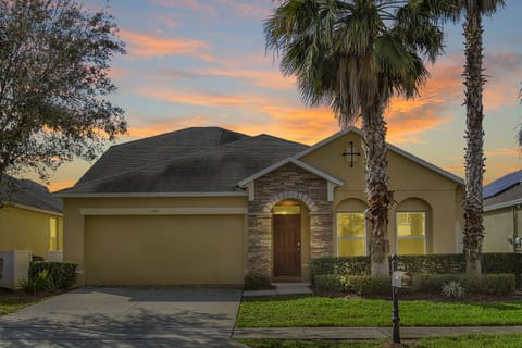 01 Front of Home 200223.jpg