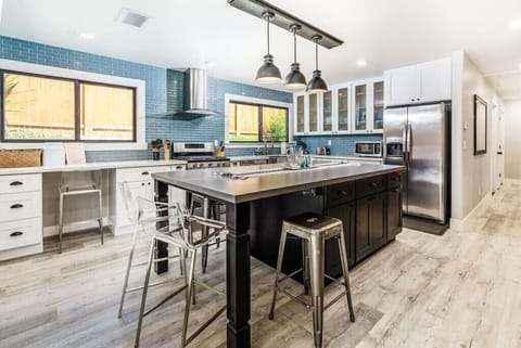 Recently renovated chef's kitchen. Outfitted with all the appliances and implements you could possibly need.