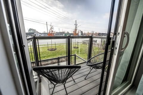 A balcony for outdoor enjoyment.