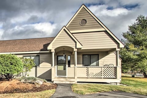 Location, views, and year-round adventure await in this charming Fairway Village townhouse!