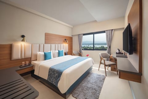 Premium Room, River View | Memory foam beds, desk, laptop workspace, iron/ironing board