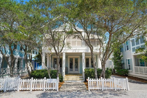 WELCOME TO GULFVIEW IN SEASIDE, FLORIDA!
