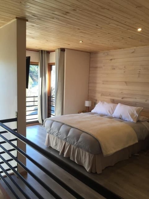Basic Loft | 2 bedrooms, soundproofing, free WiFi