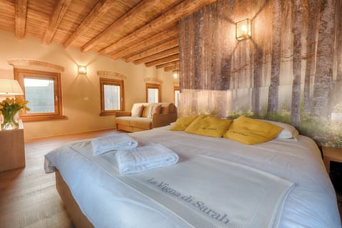 Room | Free WiFi, bed sheets