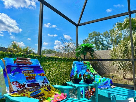 Enjoy sun at the pool