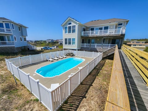 Oceanfront Outer Banks Vacation Rental 2023