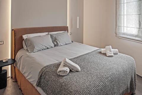 Modern, calm design in the heart of Athens historic center. ACROPOIS VIEW ATHENS