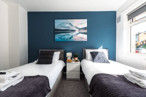 Basic Room | 3 bedrooms, iron/ironing board, free WiFi