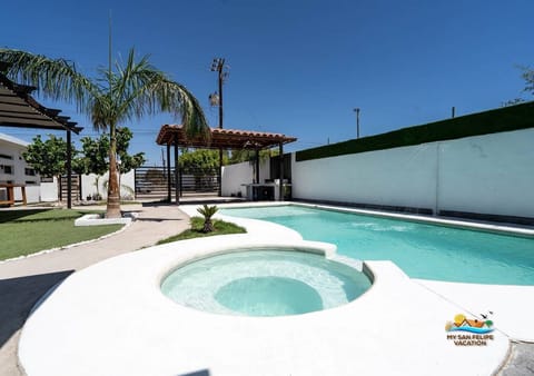 This Casa Ashley rental in downtown San Felipe BC MX gives you a main swimming pool, a separate side pool, and a massive patio — plenty of room to spread out and cool off.