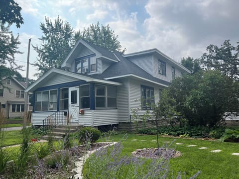 Front view, house is conveniently located on bus line and near light rail