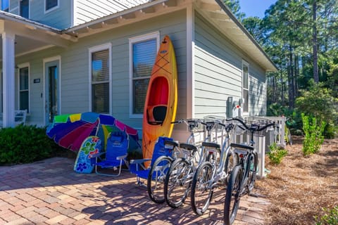 House includes 6 bikes, 2 kayaks, beach chairs, umbrellas, wagon, cooler & more.